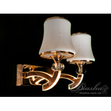 Классическое бра со светящимися рожками