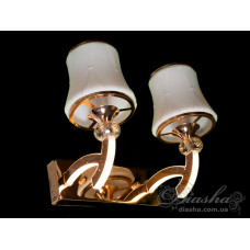 Классическое бра со светящимися рожками