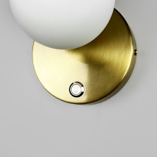 Бра Arcola в минималистичном латунном корпусе 15х13 см | Line F | Арт. WJ56/1 AB 