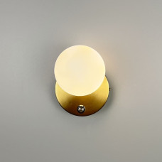 Бра Arcola в минималистичном латунном корпусе 15х13 см | Line F | Арт. WJ56/1 AB 