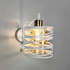 Белое металлическое бра Лофт в корпусе 25х16 см с янтарным плафоном | Line F | Арт. 8190/1W WT+AM 