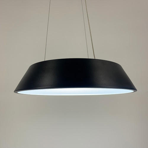 Підвісний LED світильник в чорному корпусі Line.F 12107 P BK