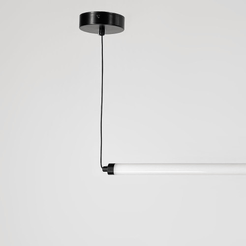Led світильник у горизонтальній формі 90 см із чорною кулькою | Арт. YG 520A/900 HL BK | Line F